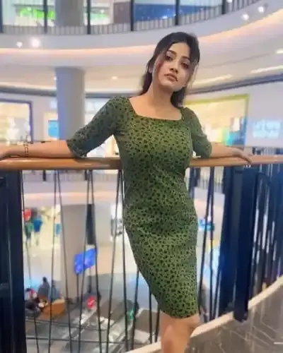 Call Girl Service in Nawa